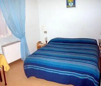 Szálloda Spagna 2*