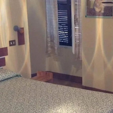Hotel Spagna 2*