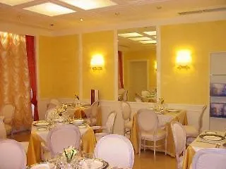 Spagna Hotel 2*